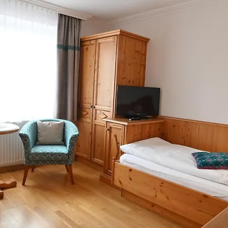 Zum Fally - Landgasthof 3* Kirchberg am Wechsel