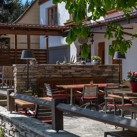 Zum Fally - Landgasthof 3* Kirchberg am Wechsel