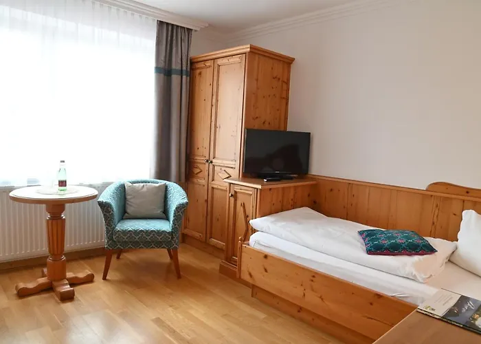 Zum Fally - Landgasthof 3* Kirchberg am Wechsel