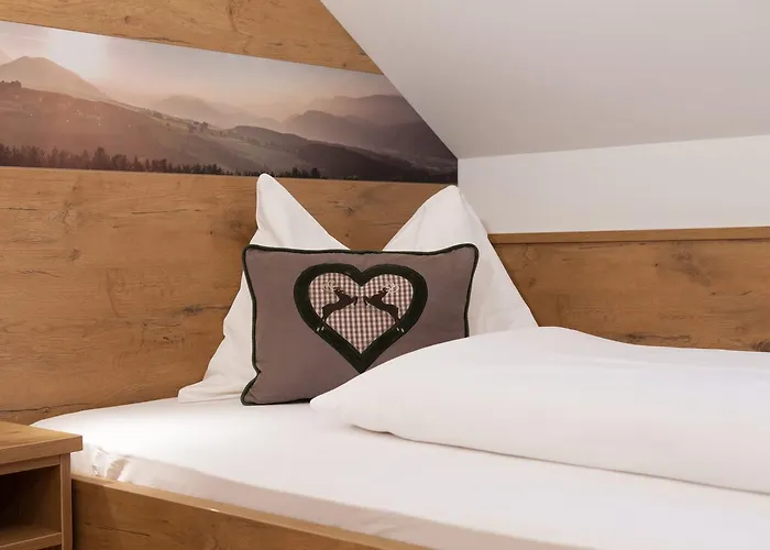 Zum Fally - Landgasthof Kirchberg am Wechsel