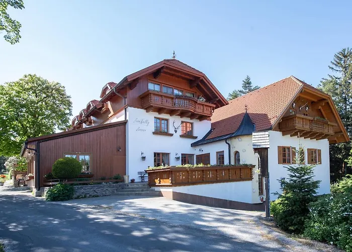 Guest house Zum Fally - Landgasthof 3*